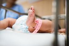 Nadace Křižovatka darovala Nemocnici Slaný 11 monitorů dechu. Rodičům miminek je nemocnice zapůjčí i domů Nadace Křižovatka darovala Nemocnici Slaný 11 monitorů dechu. Rodičům miminek je nemocnice zapůjčí i domů