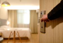Nový hotel u sportovní haly ve Slaném. Stavět ho začnou v září Nový hotel u sportovní haly ve Slaném. Stavět ho začnou v září